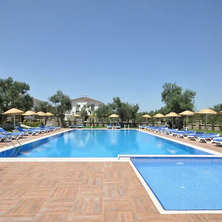 Zeytin Arasi 3*