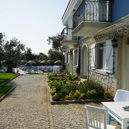 Zeytin Arasi 3* Ayvalı