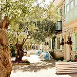 Zeytin Arasi Aparthotel Ayvalik