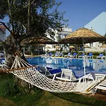 Zeytin Arasi 3* Ayvalik