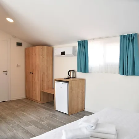 Zeytin Arası Apart Otel 3*