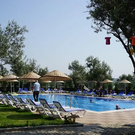Zeytin Arasi Lejlighedshotel 3*
