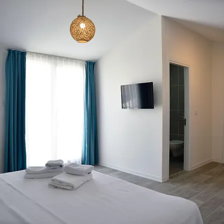 Zeytin Arasi 3* Аявали