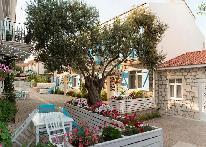 Zeytin Arasi Aparthotel 4*