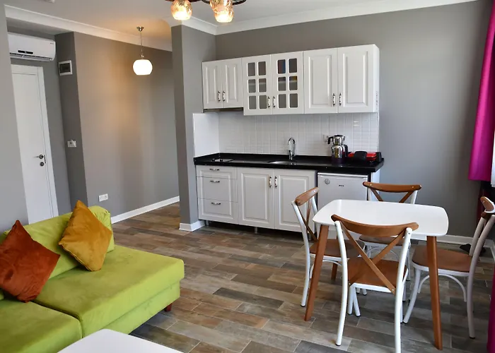 Zeytin Arasi Ayvalik